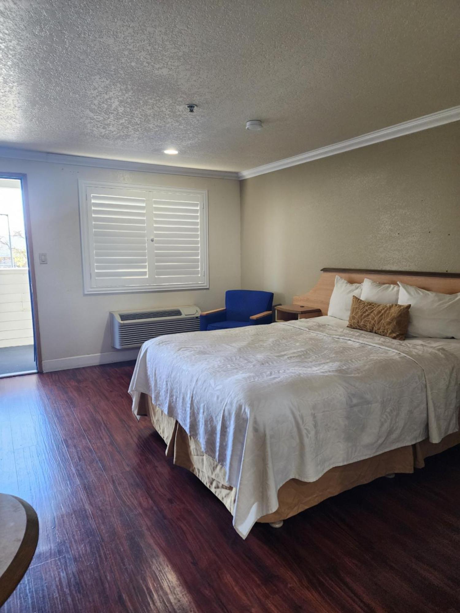 Budget Motel
