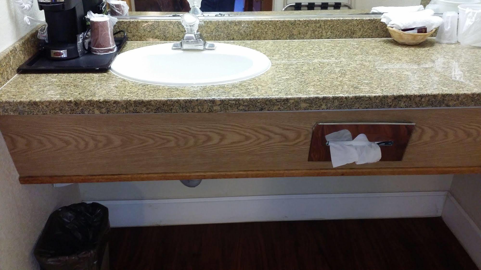 Budget Motel Corcoran